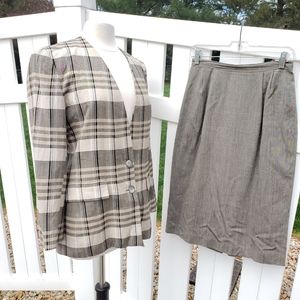 VTG Kasper Gray Plaid Blazer Jacket Skirt Suit